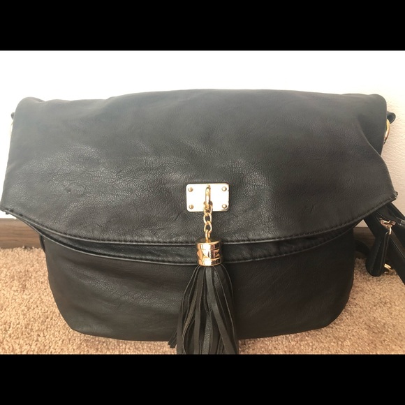 Black and gold cross body/ shoulder bag - Picture 1 of 8